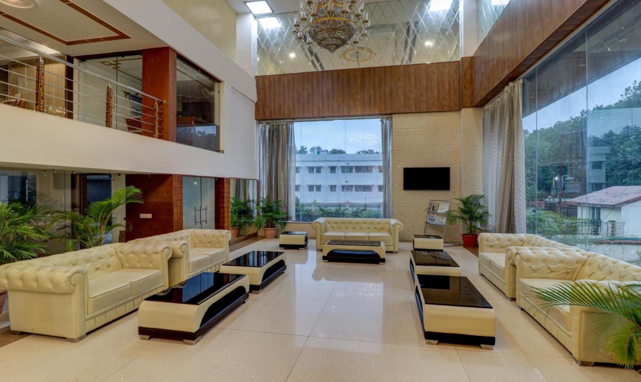 Treebo Premium Pearl Avenue, Ring Road Hotel Dehradun Exterior foto