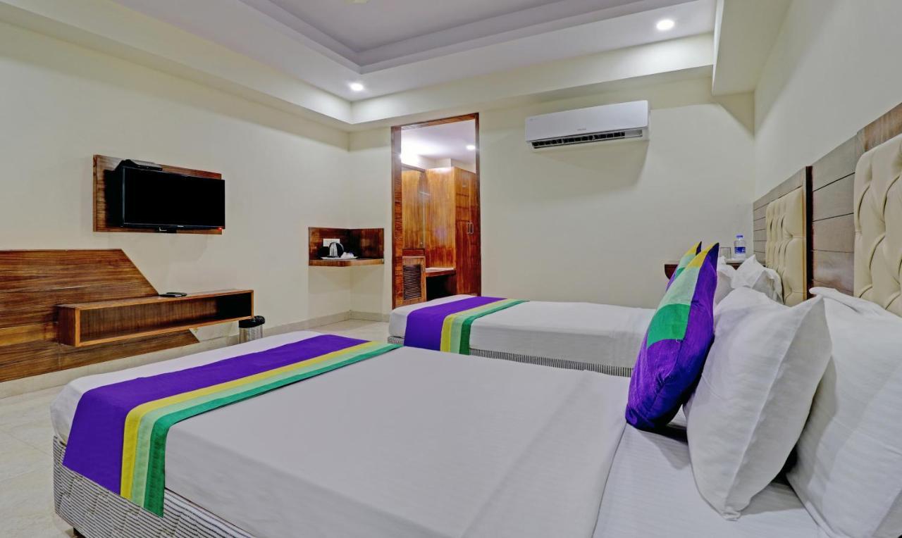 Treebo Premium Pearl Avenue, Ring Road Hotel Dehradun Exterior foto