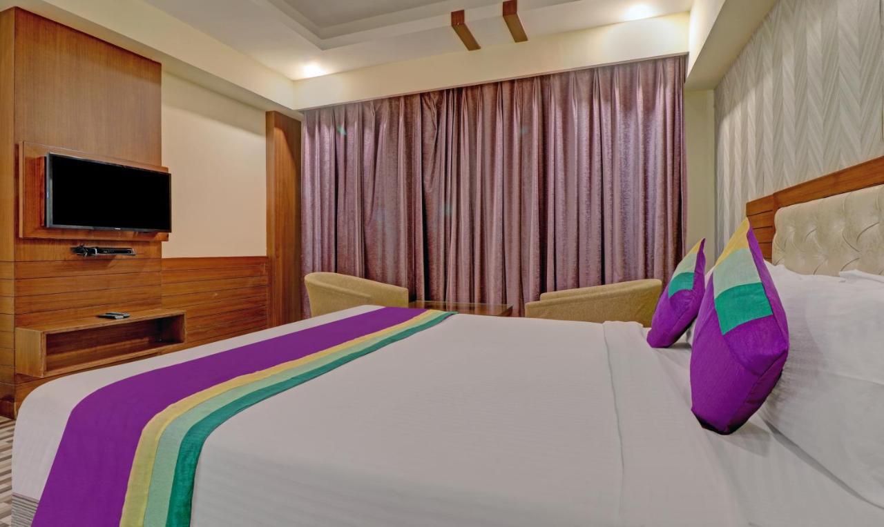 Treebo Premium Pearl Avenue, Ring Road Hotel Dehradun Exterior foto